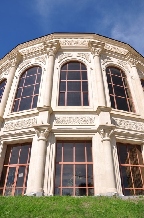 Գյումրու քաղաքապետարանի վարչական շենք — 7
