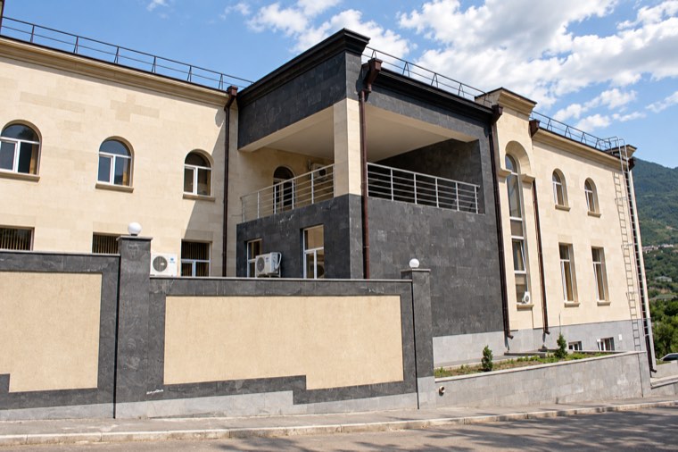 Իջևան քաղաքի դատարանի շենք — 3